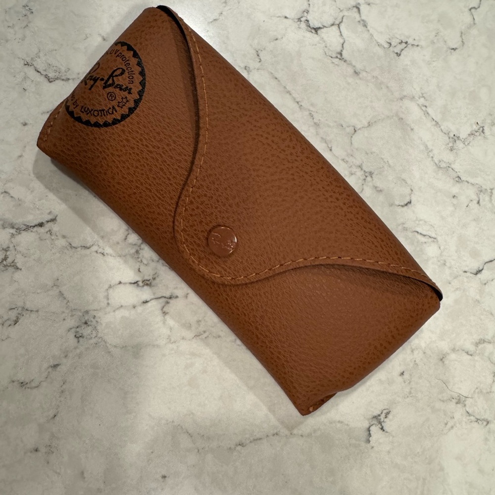 Black Ray-Ban Wayfarer Sunglasses with Tan Case, Like New